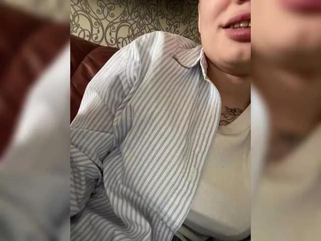AlisonSmile1 on BongaCams