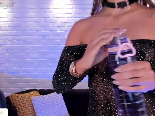 AllyJensen on BongaCams 