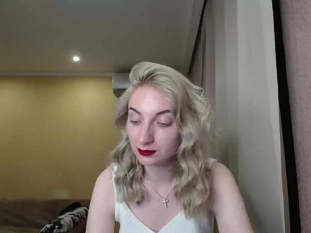 ANITIA on BongaCams