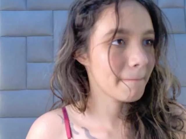 Barbaraa-Joness on BongaCams