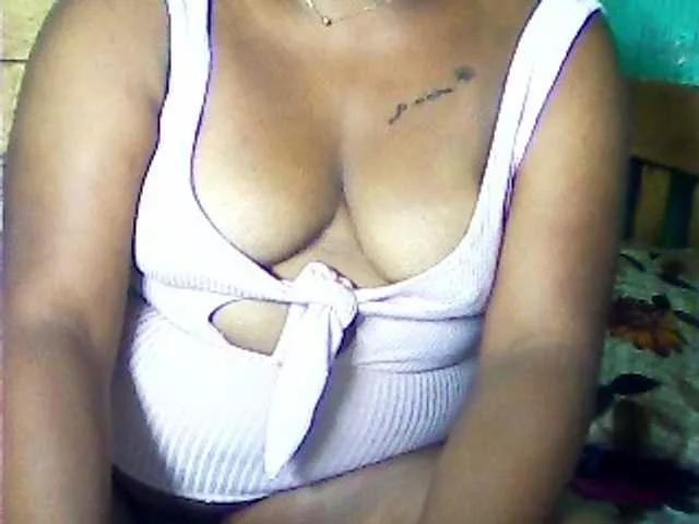 Bigboobs14 on BongaCams 