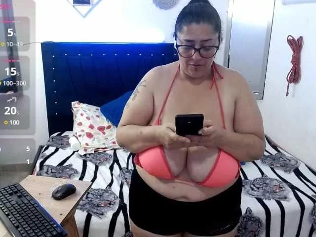 bubis-laru53 on BongaCams 