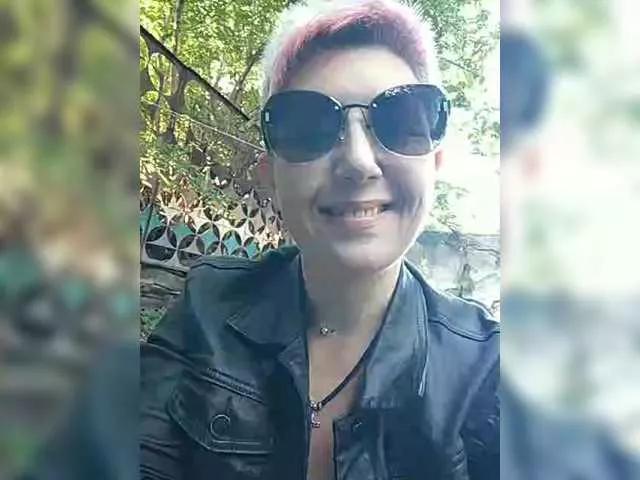 BUSINKA-25 on BongaCams