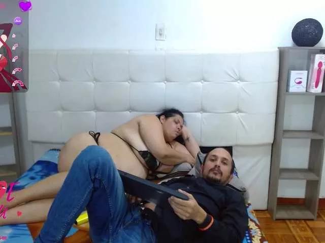CandyandJhon on BongaCams