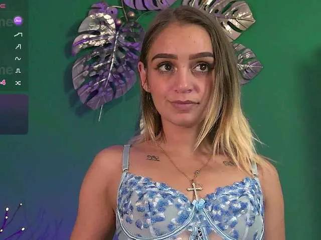 CeliinePetite's avatar