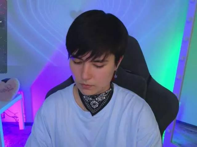 CharlieeAdams on BongaCams