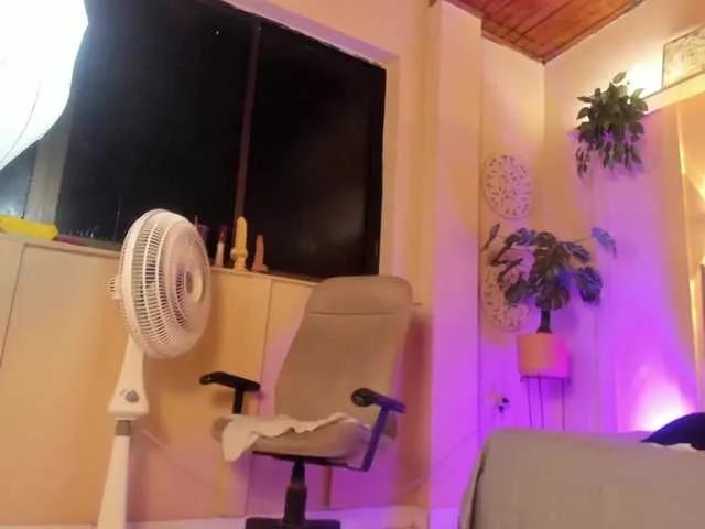 chloe-rosse on BongaCams