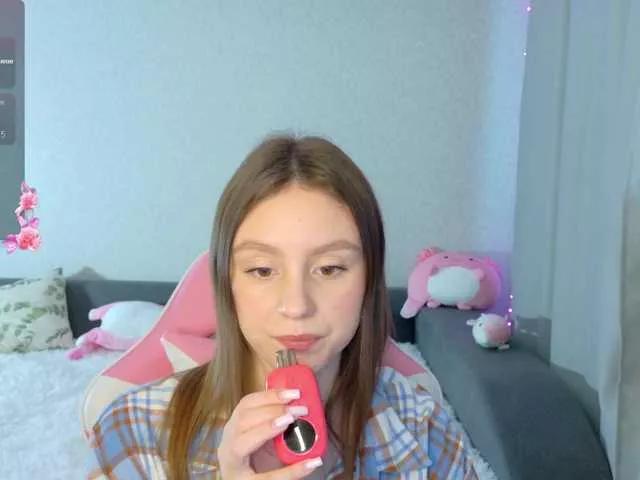 dreamykitty on BongaCams