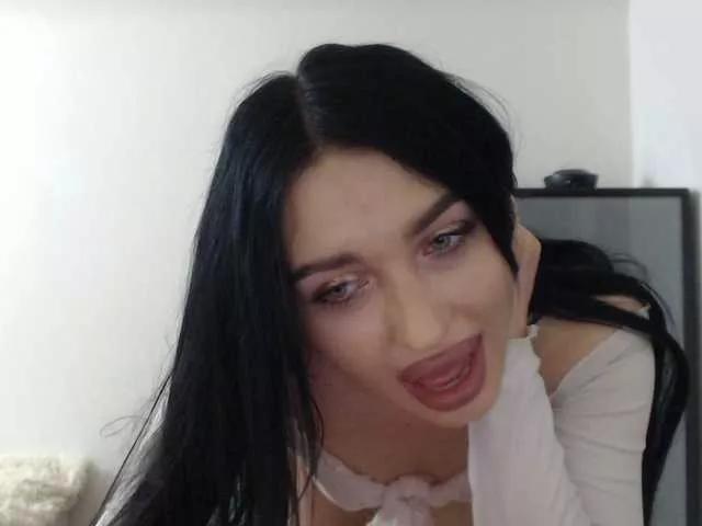 elizamars on BongaCams