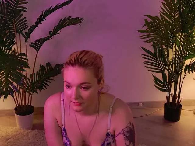 GingerLisa on BongaCams