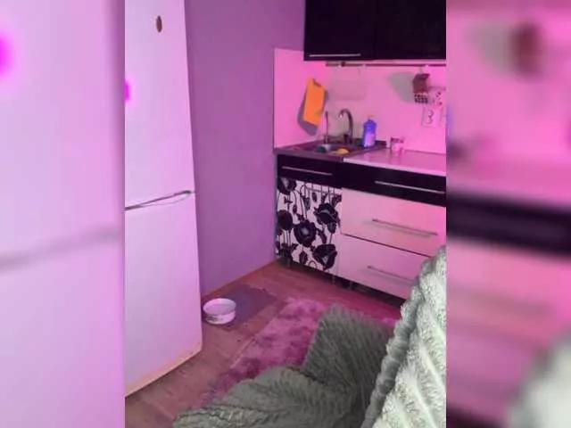 Greeenfriends6969 on BongaCams