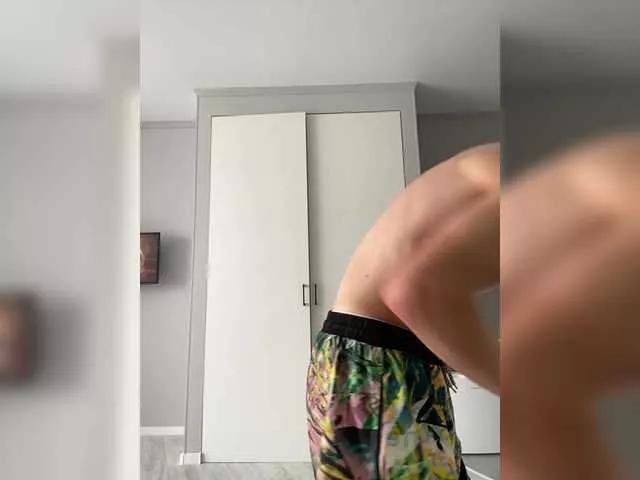 Gummy-Bears on BongaCams