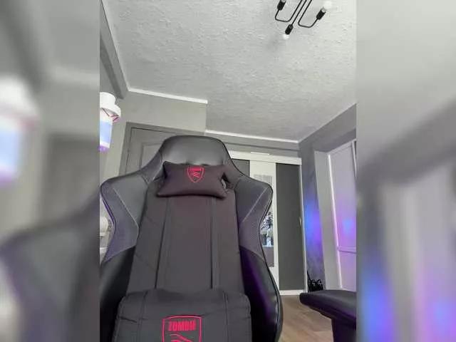 ITayaa on BongaCams