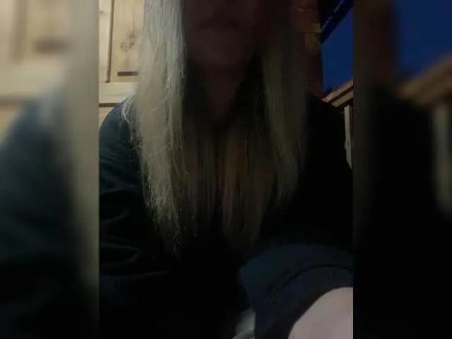 JULIE21's avatar