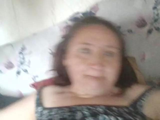 LaraXXX33 on BongaCams 
