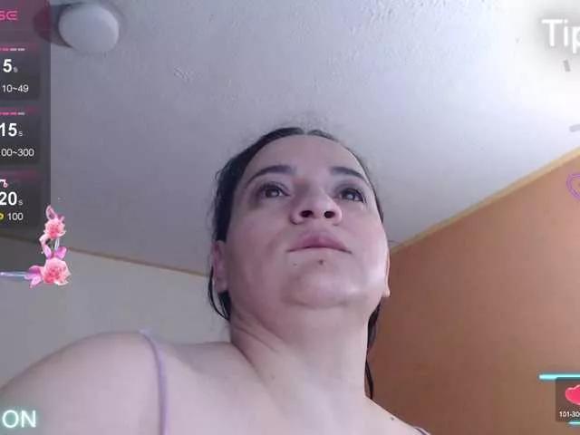 miaabrownn2 on BongaCams 