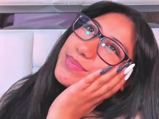Miss-Karoline on BongaCams