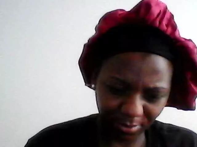 MissCocoaB on BongaCams 