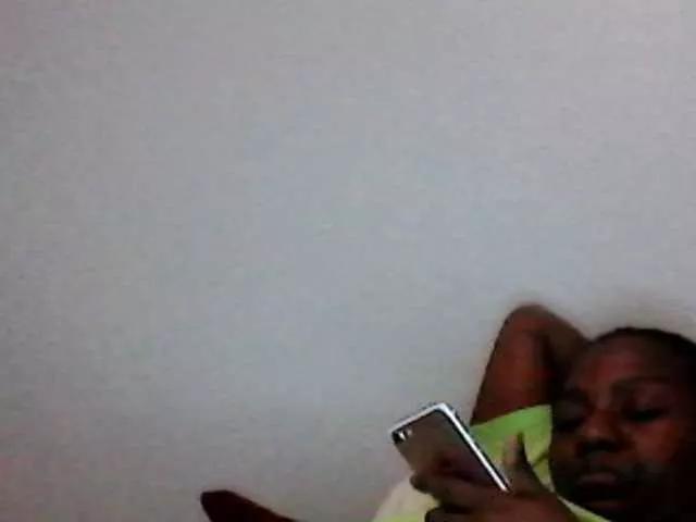 MissCocoaB on BongaCams 