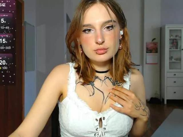 momorenaaa on BongaCams