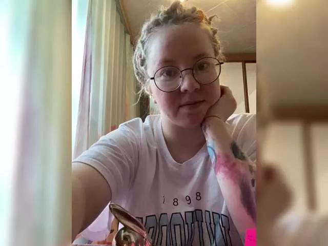 MysticNyah on BongaCams