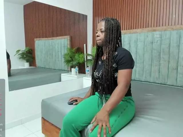 Naomii-Cooper on BongaCams