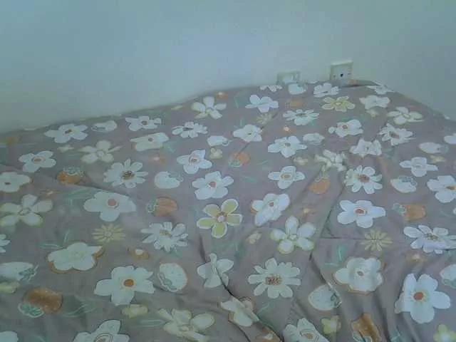Paris-Ess on BongaCams