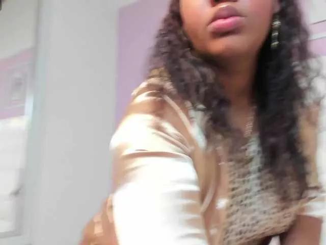 PrettyPoisonx on BongaCams