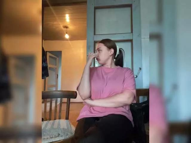 purplewife on BongaCams