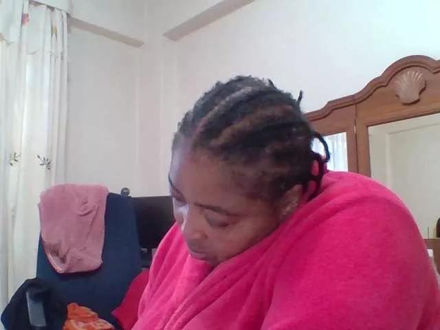 pussylips53 on BongaCams
