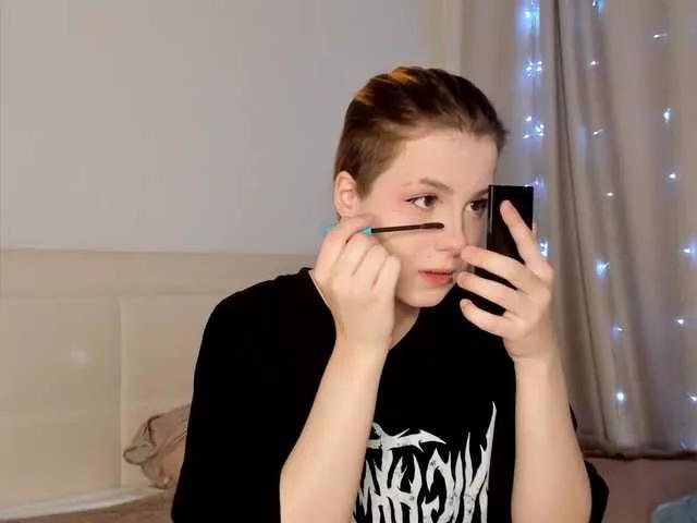 RuntyStrip on BongaCams