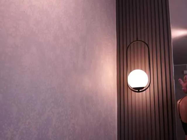 SusanWall on BongaCams 