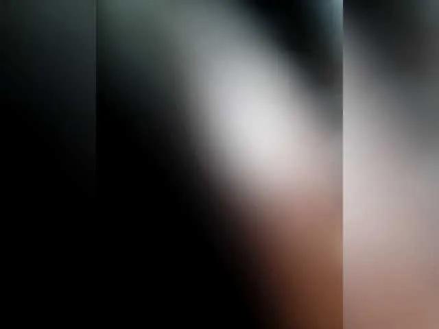 Bicurious hotness: SweetCoople gets bare naked while rubbing her minge on camera SweetCoople from BongaCams