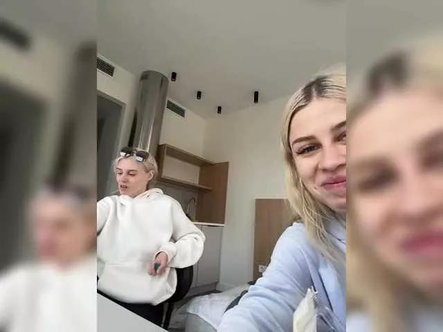 VibroMashulkaDashulka on BongaCams