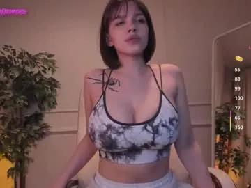 adalyn_glow on Chaturbate 