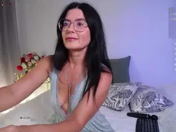 adelina_shine from Chaturbate