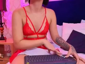 alanna_blaze on Chaturbate