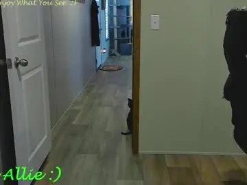 Freechat allie__kat on Chaturbate