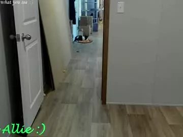 Freechat allie__kat on Chaturbate