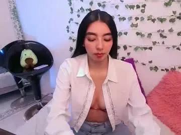 ambar_lexy — GOAL: naked  [236 tokens left] #new #pregnant #smalltits #leggings #bigass
