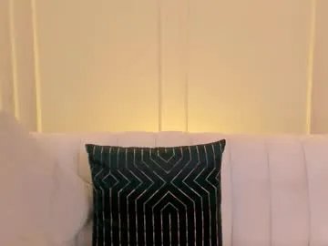 ambarjames_ from Chaturbate