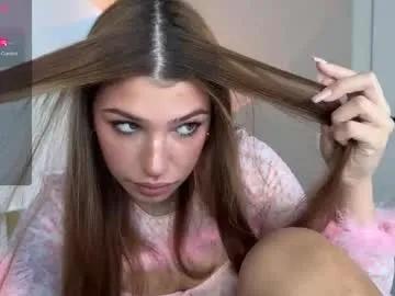 anna_six — some striptease  #teen #bigass #ahegao #findom #bigtits [0 tokens remaining]