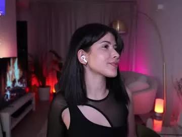 anniehillofficial_ on Chaturbate 