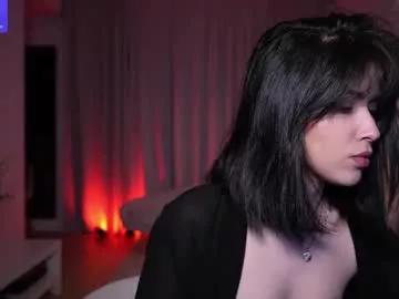 anniehillofficial_ on Chaturbate 