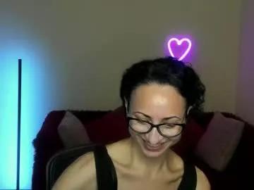arianna_tifany from Chaturbate