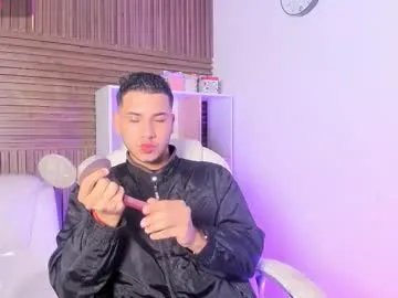 axel_grey_ from Chaturbate