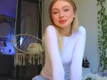 Freechat baby_adele on Chaturbate