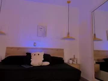 Freechat bella__donne on Chaturbate