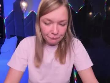 bella_cosmos from Chaturbate