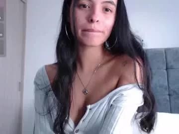 Freechat bella_musee on Chaturbate